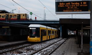 Niemcy sparaliżowane. Strajk komunikacji miejskiej objął 150 miast