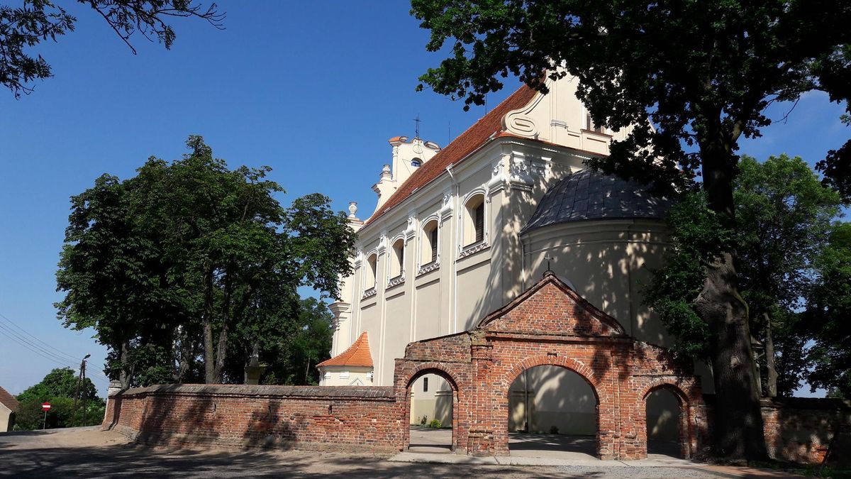 Parafia Św. Stanisława Biskupa Męczennika w Żerkowie. To tu zginął 31-letni ksiądz Robert