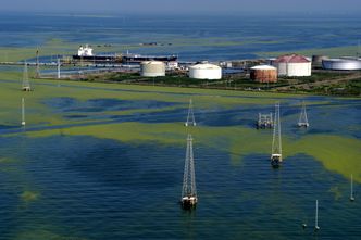 Wenezuela wznawia wydobycie i eksport ropy. Dwa tankowce opuściły kraj