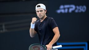 Pokonał Huberta Hurkacza i znów zaskoczył. Teraz może zagrać z Kamilem Majchrzakiem