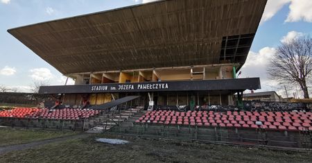 Czeladź. Jest ruina, będzie nowoczesny stadion
