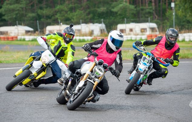 Szkolenie motocyklowe na torze Stary Kisielin