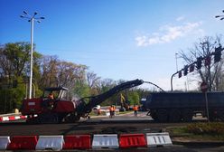 Wrocław. Pierwszy dzień zmian na skrzyżowaniu ul. Milenijnej i Popowickiej. Chaos wśród kierowców