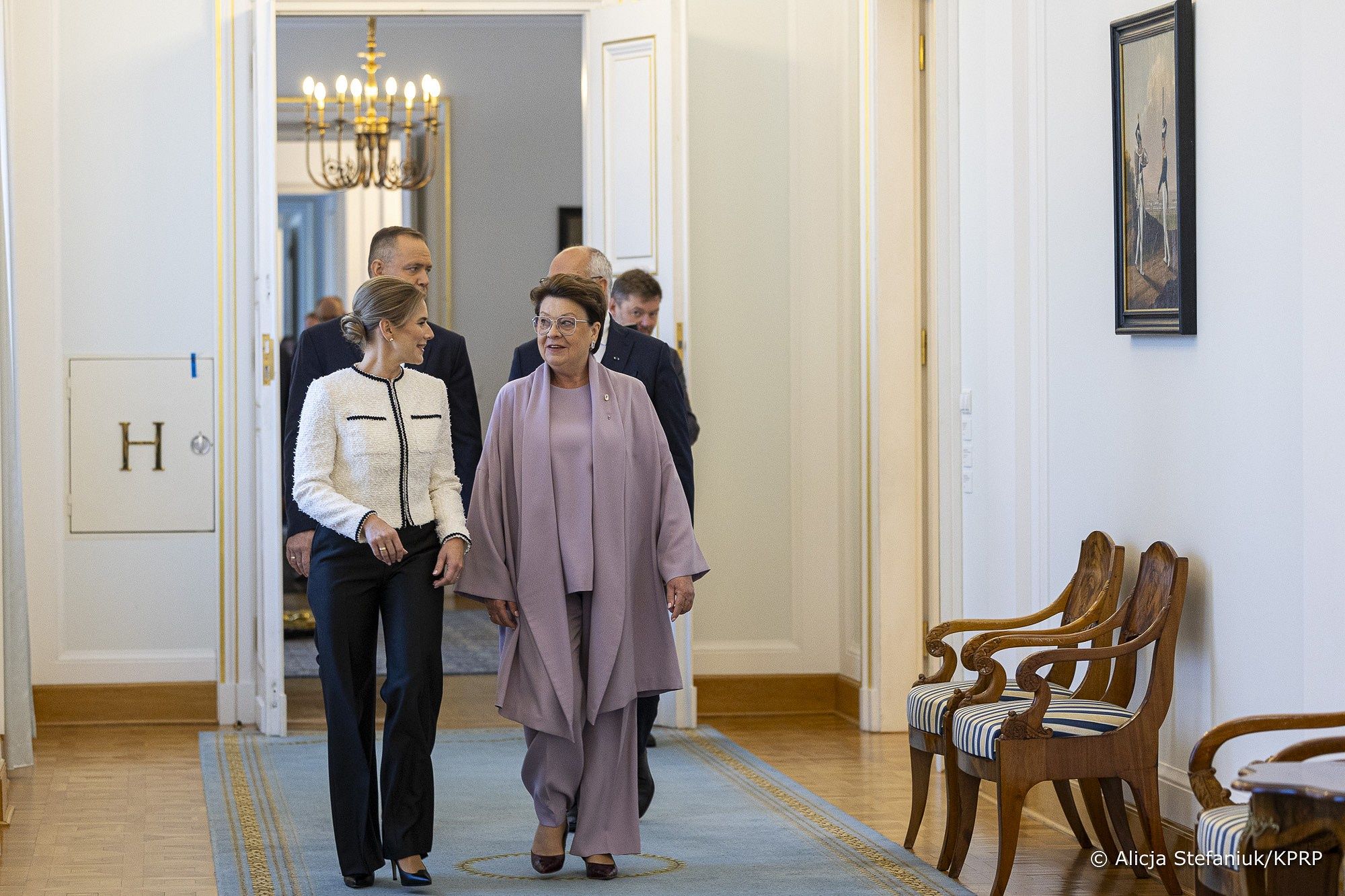 Marta Nawrocka powitała pierwszą parę Estonii w Belwederze