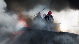 Strażacy z Radomska z podziękowaniami za walkę z pożarem lasu w Puszczy Solskiej