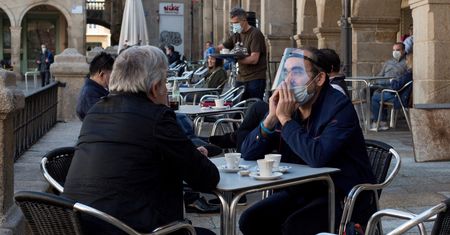 Otwarcie restauracji. Korzysta już ponad połowa kraju