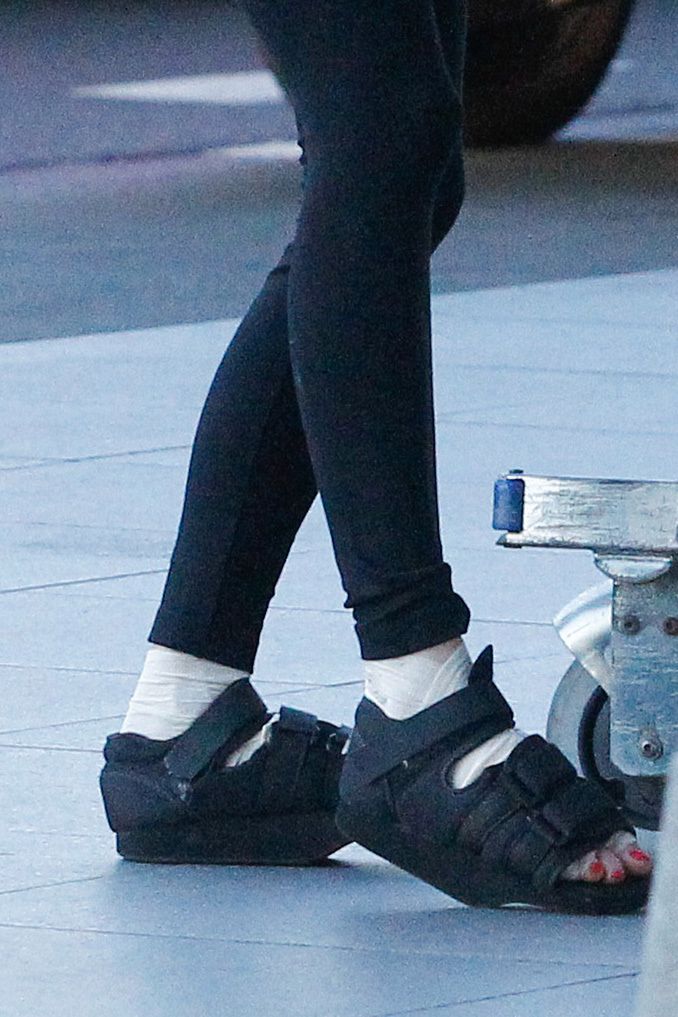 Izabella Miko wybrała wygodne buty