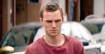 ''Collide'': Nicholas Hoult pędzi po niemieckich autostradach