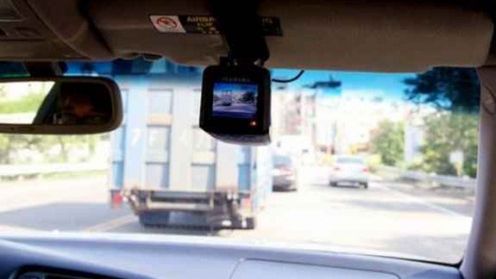 Car Cam Voyager - nagrywanie własnej jazdy 1