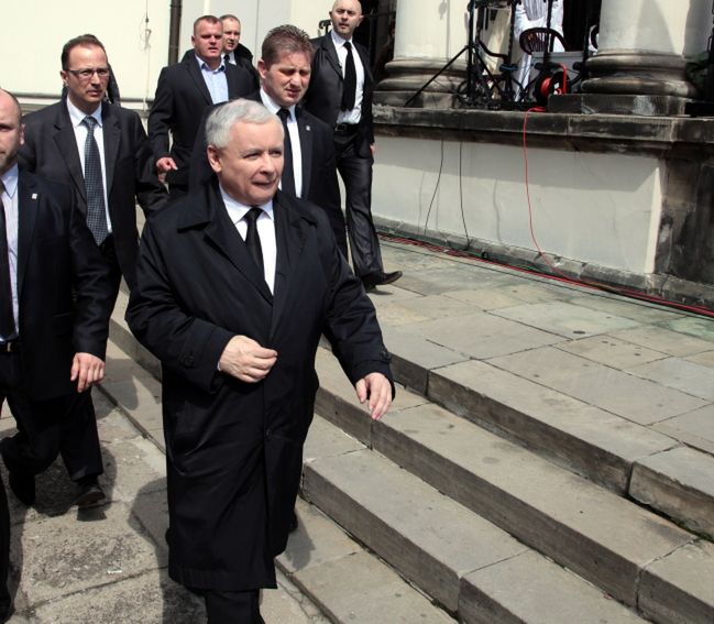 Kaczyński: po dojściu do władzy wycofamy reformę emerytalną