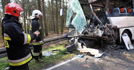 Wypadek w Kicku. Kierowca nie powinien był jechać