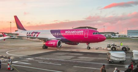Wizz Air przerywa milczenie. Przewoźnik skomentował odwołane loty do Albanii