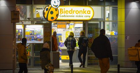 Ta niedziela jest handlowa! Biedronka ogłasza wielką promocję