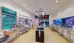 Właściciel Play i Orange chcą przejąć dużego operatora