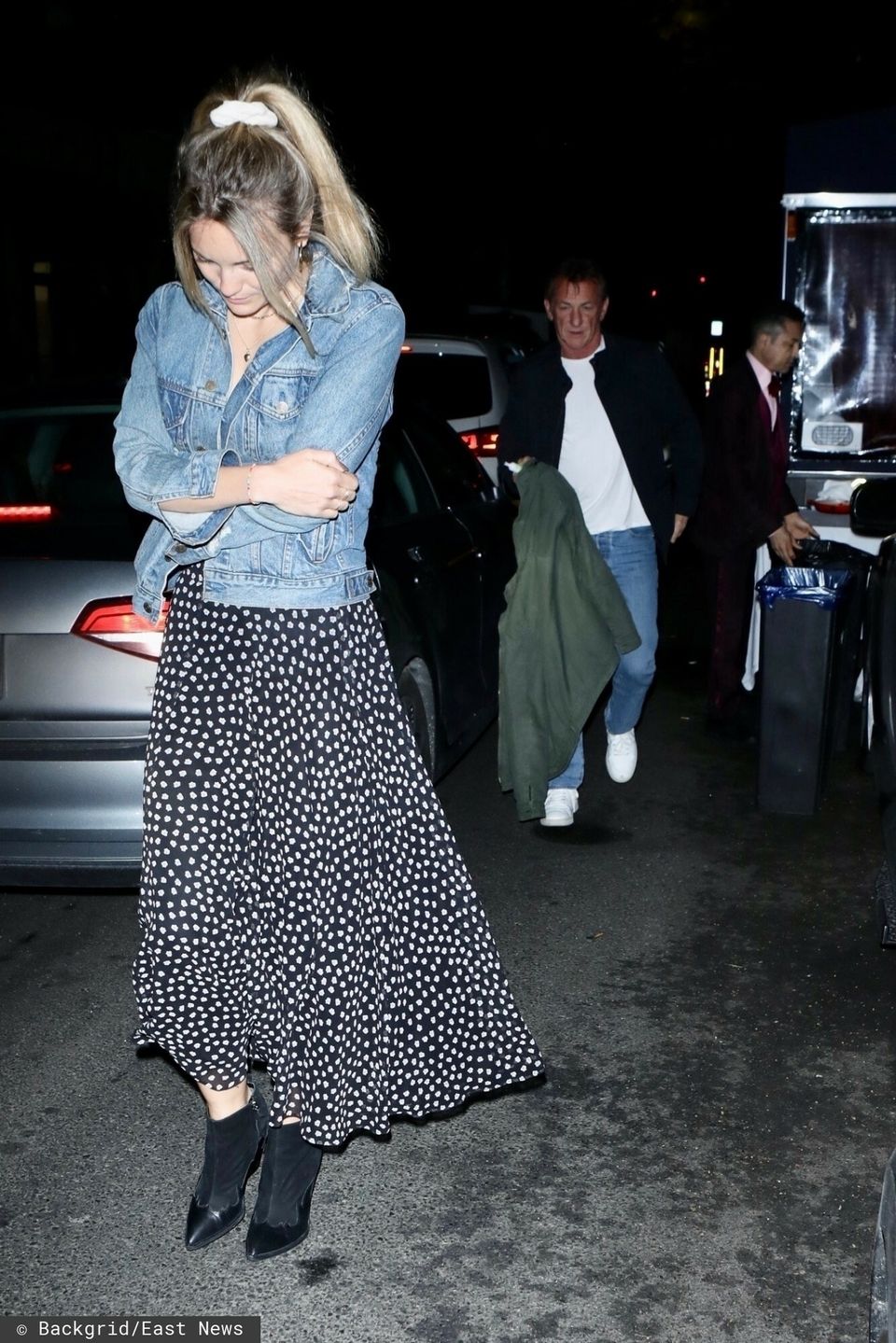 Sean Penn i Leila George po wyjściu z restauracji, 4.05.2022
