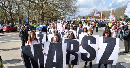Marsz dla Życia. Są przeciw in vitro i aborcji