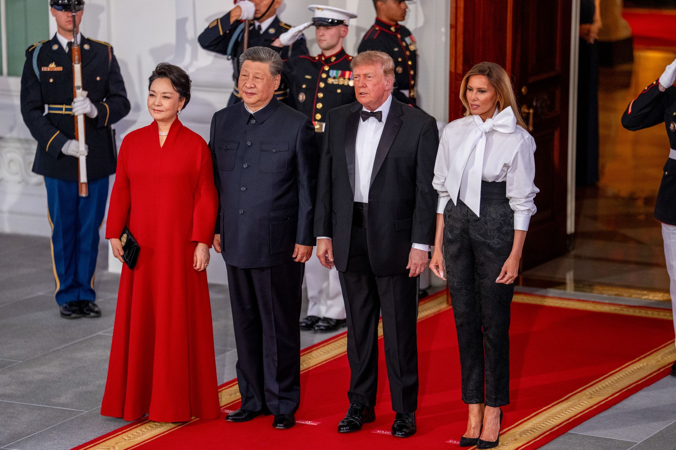 Odmieniona Melania Trump na spotkaniu z parą prezydencką Chin