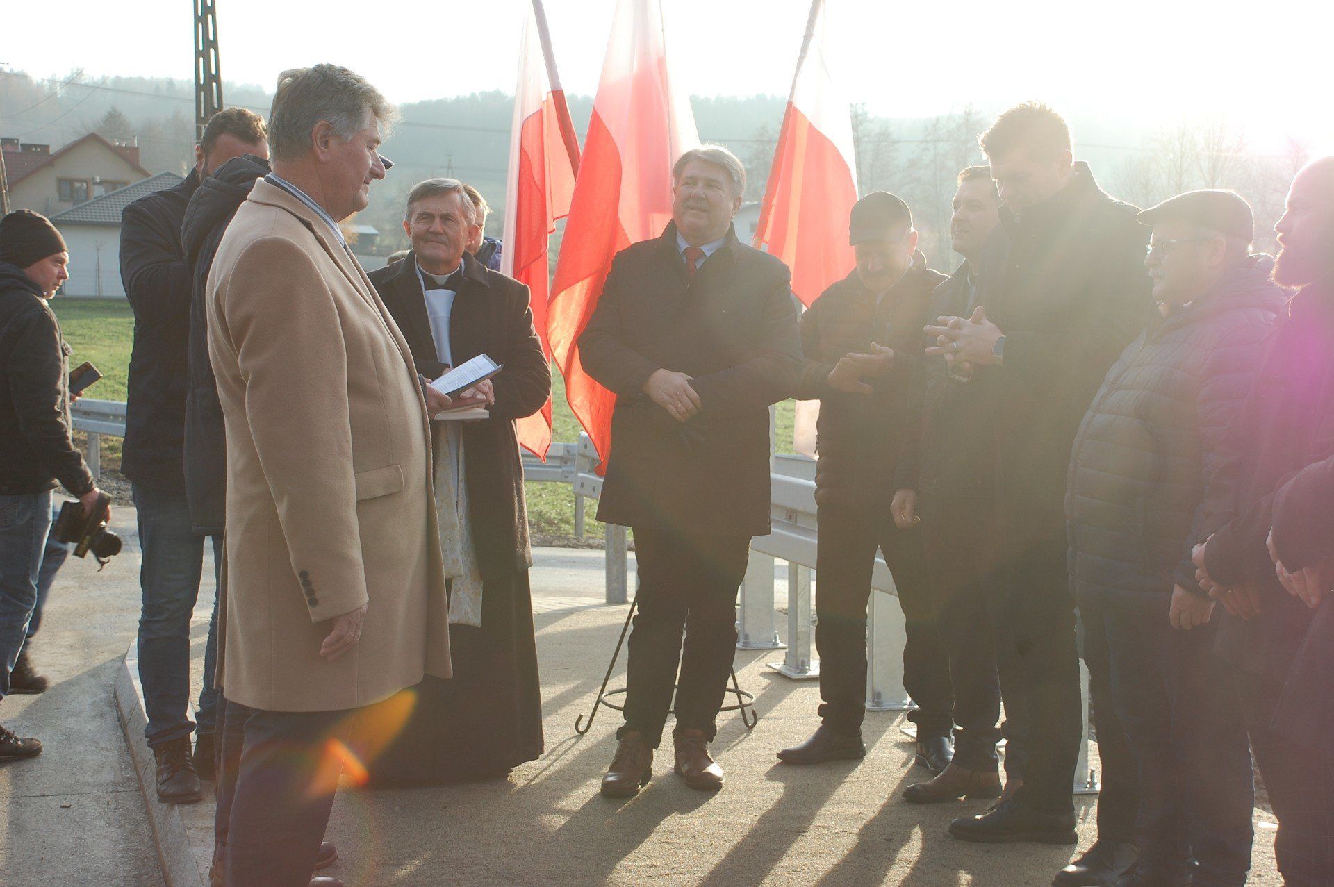 Otwarcie nowego mostu na potoku Bieździada w Bieździadce