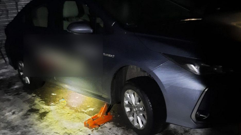Warszawa. Podejrzani chcieli ukraść katalizator z toyoty