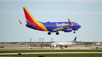 Otyli zapłacą za miejsce obok. Nowe zasady od stycznia 2026 r.