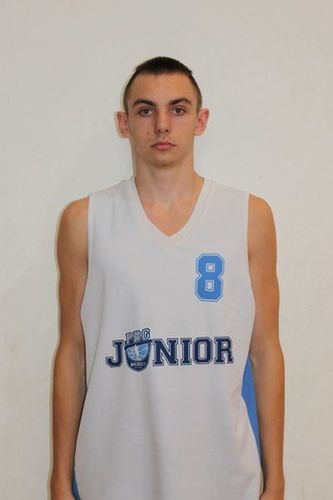 Mateusz Bręk zdobył 17 punktów (fot: biofarmbasketjunior.poznan.pl)