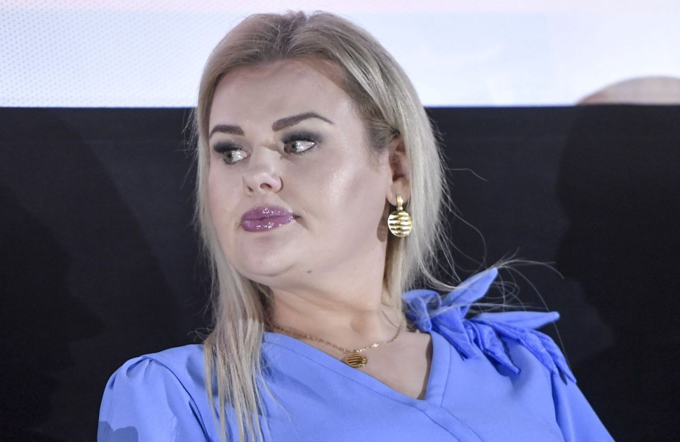 Kinga Zawodnik zachwyciła na Gali Gwiazd Plejady: Sukienka z rozcięciem rozpaliła wyobraźnię!