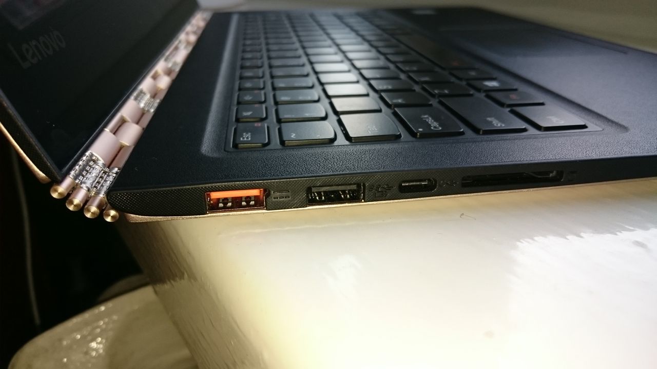 Kobiece spojrzenie na Lenovo YOGA 900