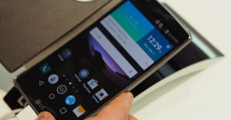 [MWC 2015] LG: zakrzywiony G Flex2, ciekawa średnia i niska półka oraz ładny smartwatch