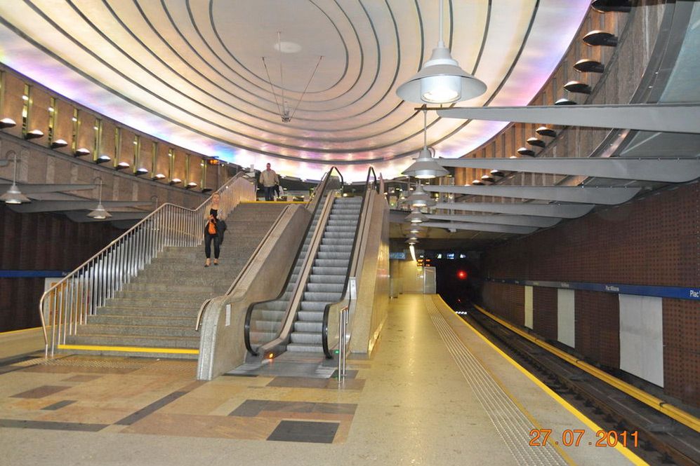 Stacja Plac Wilsona, metro.waw.pl