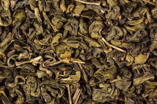 17 sposobów, jak wykorzystać zieloną herbatę jako kosmetyk