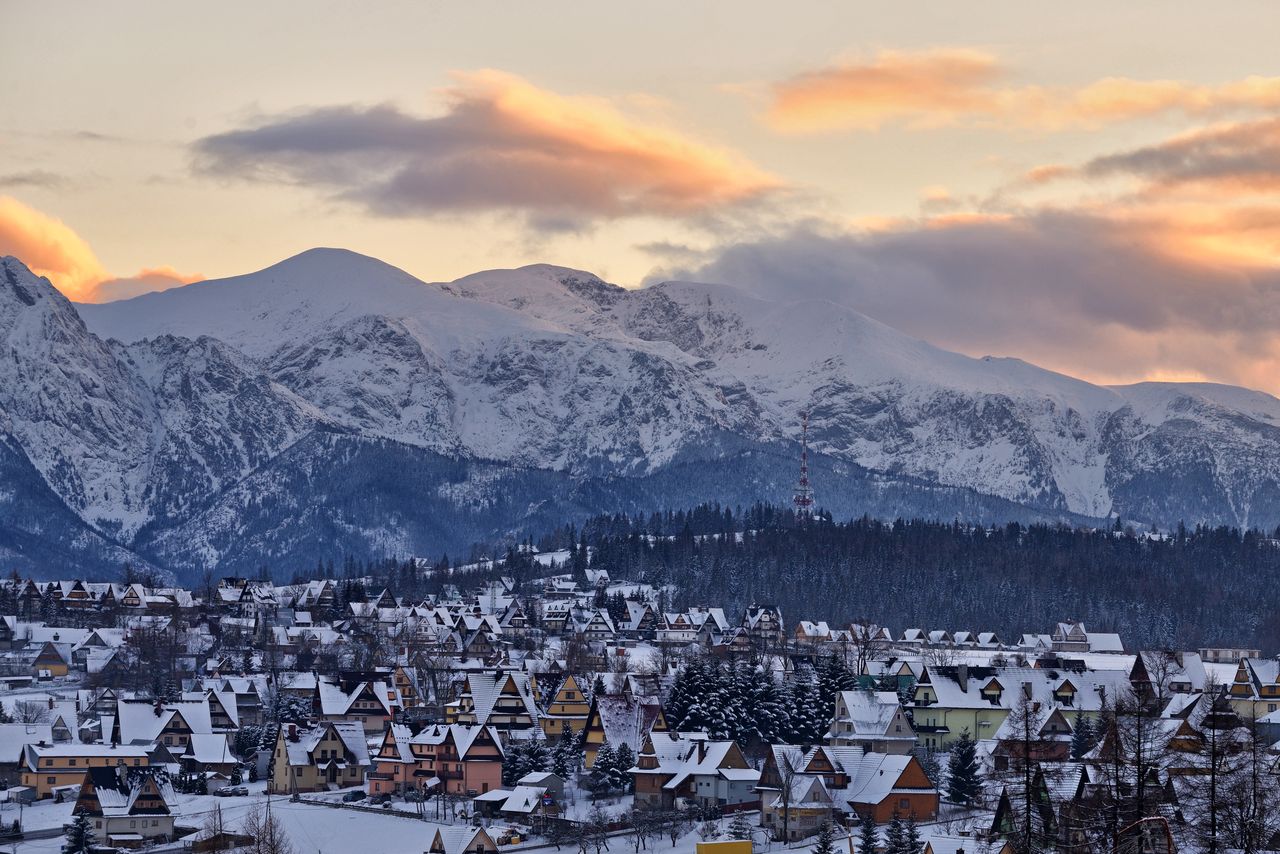 Zakopane wciąż zmaga się z turystami, którzy kulturą nie grzeszą