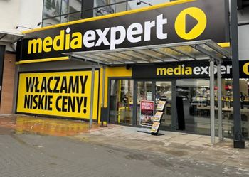 Okazja w Media Expert. Telefon aż o 500 zł taniej