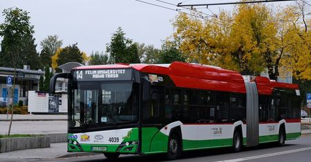 Do Lublina trafi 9 nowych przegubowych autobusów hybrydowych. MPK podpisało umowę z firmą Solaris