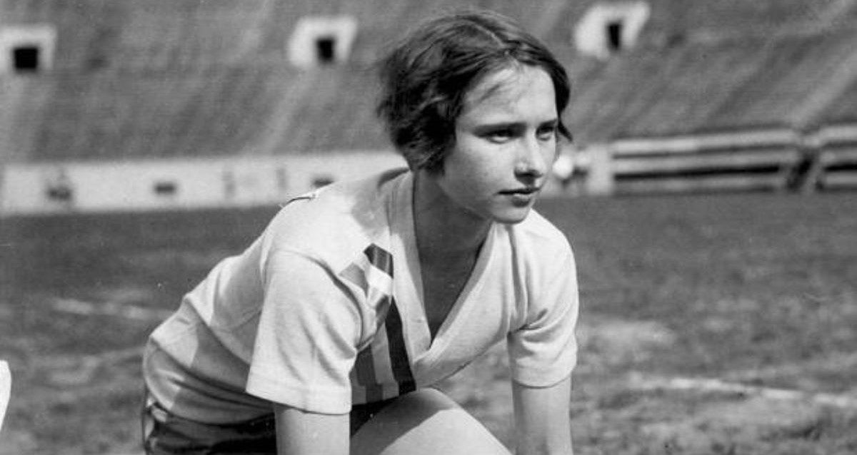 Elizabeth „Betty” Robinson 
