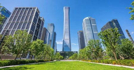 Pekin: samolot uderzył w CITIC Tower. Władze mówią o celowym działaniu