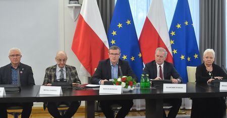 Rząd chce zacierać ślady po Pegasusie? "Chodzi o coś zupełnie innego"
