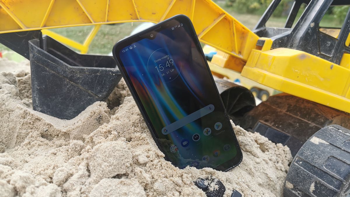 TEST Motoroli Defy: Odporna, zgrabna, wygodna 1