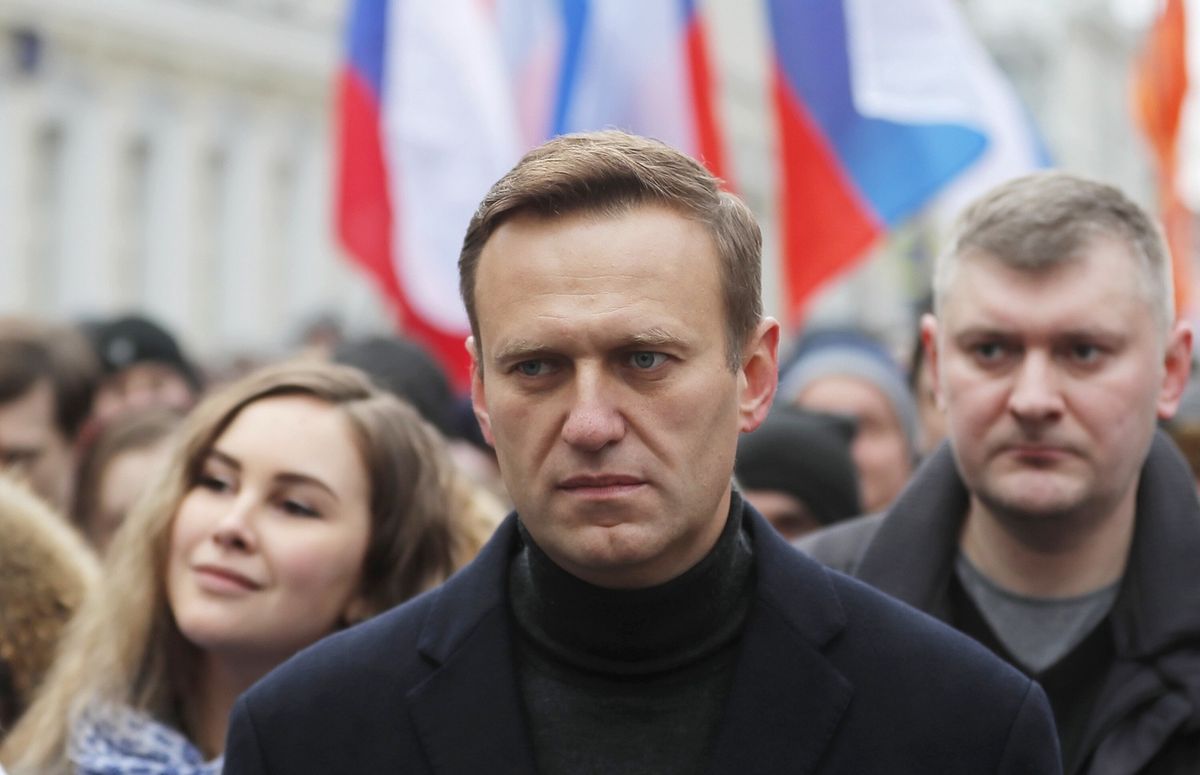 Śmierć Nawalnego. "Mogą zrobić wszystko, nawet sfałszować raport z autopsji"
