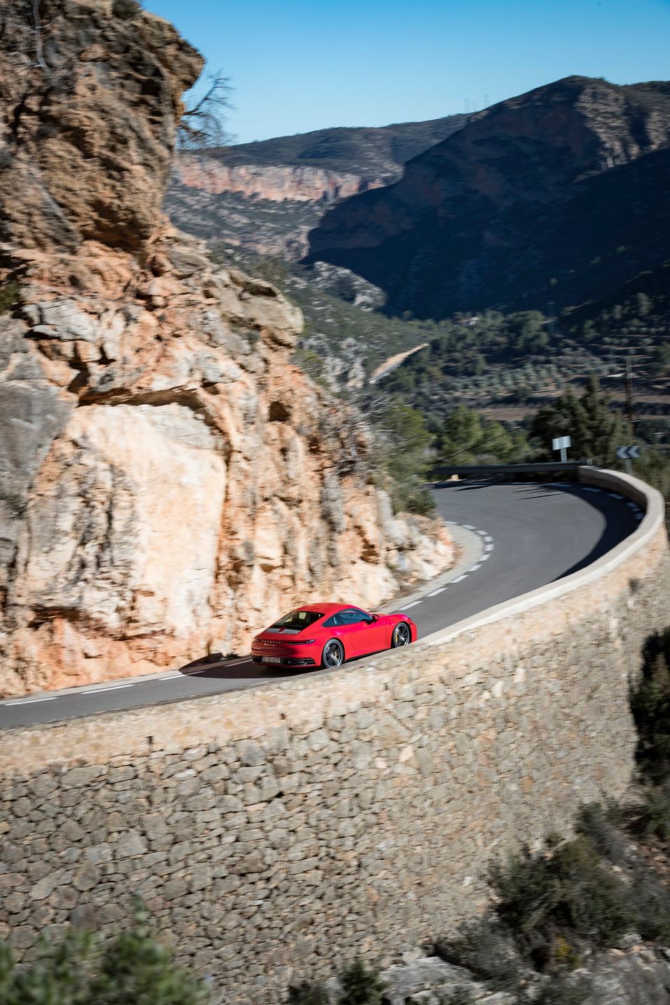 Porsche 911 Carrera 4S 992 (2019) (fot. Porsche)