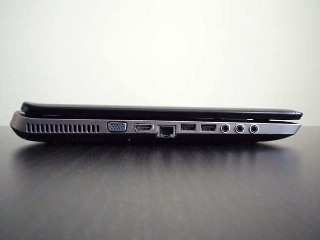 HP Pavilion dv7-6140ew - ścianka lewa
