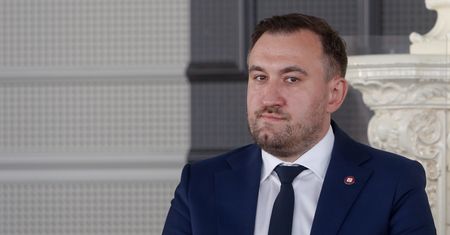 "Rząd kluczy ws. antyszczepionkowców". Mocne słowa eksperta