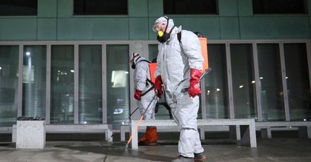 Koronawirus. Czerwona strefa to za mało. Oto regiony zagrożone "czarną strefą"