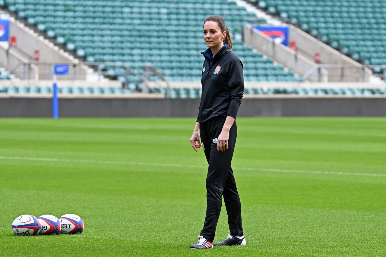 LONDON, ENGLAND - FEBRUARY 02: Catherine, Duchess of Cambridge takes part in an England rugby training session, after becoming Patron of the Rugby Football Union at Twickenham Stadium on February 02, 2022 in London, England. (Photo by Kate Green/Getty Images)