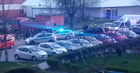 Śląskie. Brawura w Mysłowicach. Pijany kierował kradzioną ciężarówką