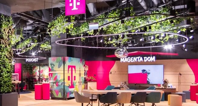 T-Mobile Polska zyskuje klientów. Coraz więcej korzysta ze światłowodu