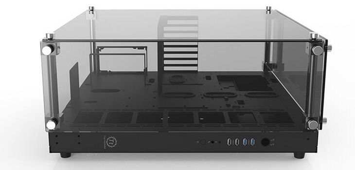 Thermaltake Core P5 Tempered Glass Edition: komputer jak dzieło sztuki. Szklana obudowa do zawieszenia na ścianie 2