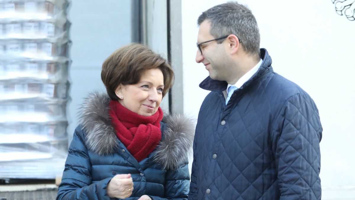 Minister rodziny, pracy i polityki społecznej Marlena Malag i prezes Rządowej Agencji Rezerw Strategicznych Michał Kuczmierowski