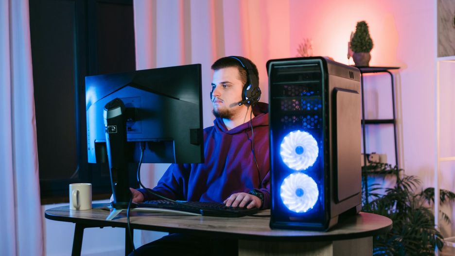 Najlepsze gamingowe laptopy i PC na prezent świąteczny!