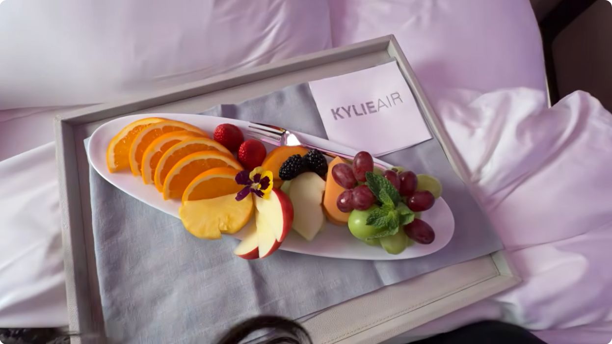 Kylie Jenner relacjonuje podróż prywatnym samolotem