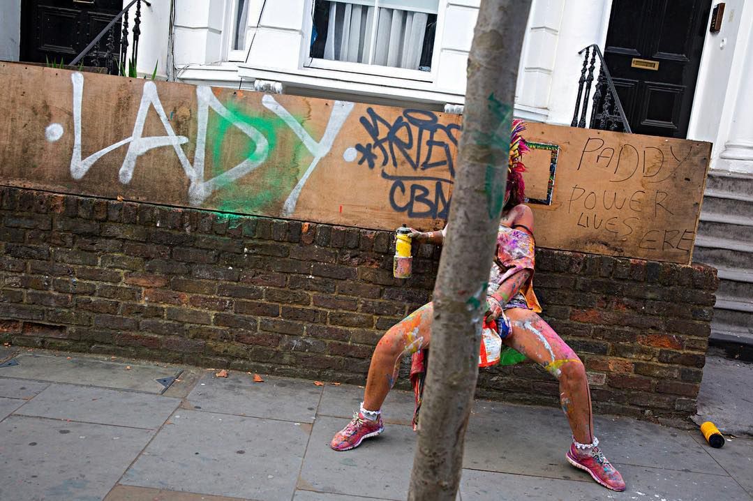 Zobacz szczere i zabawne zdjęcia z ulic Londynu autorstwa Matta Stuarta